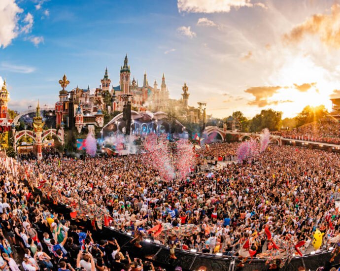 Tomorrowland's "The Great Library of Tomorrow" Writes New Chapter in Barcelona