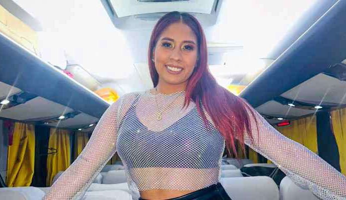 Azucena Calvay and her forceful message to her critics: what did the singer say?