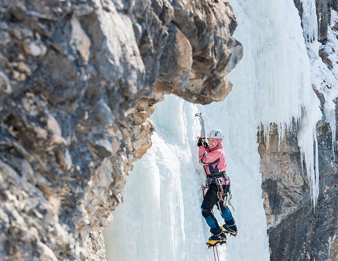 The Best States for an Ice Climbing Adventure - Extreme Sports
