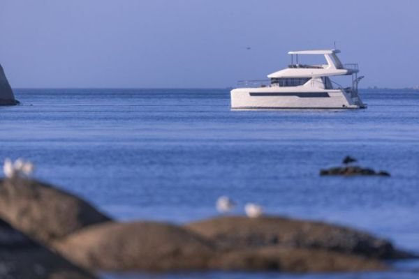 ima catamaran boat test leopard catamarans 45588