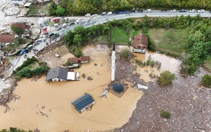 2024 10 05T054449Z 1969036860 RC2QDAAVZQA5 RTRMADP 3 SOCCER BOSNIA EUROPE WEATHER FLOODS 1728129583