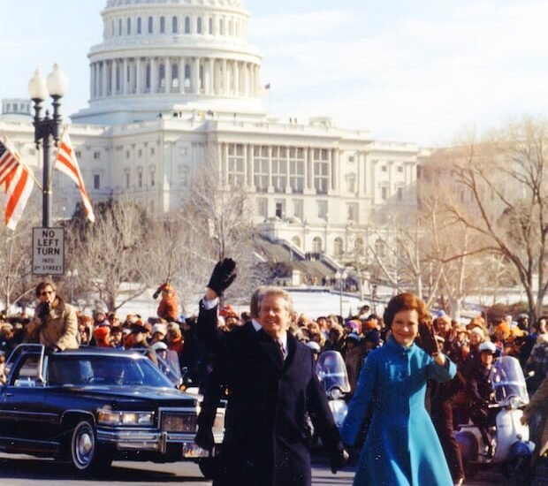 SHMNPTLAQVBGPAYWVSJNNVJV5A