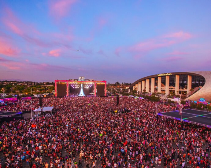 hard summer 2024 sofi stadium