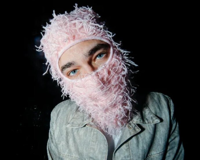 b8647ca2 4f44 4aa0 855d e774ec3cd389