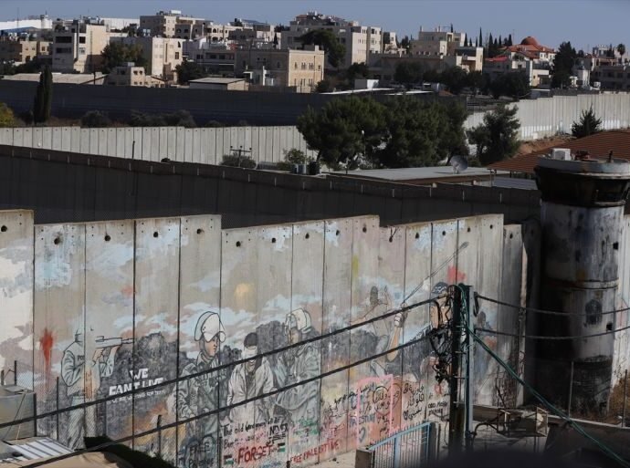 AA 20241112 36176355 36176344 WEST BANK SEPARATION BARRIER THE PALESTINIAN DRAWING WALL FOR FREEDOM 1732600311