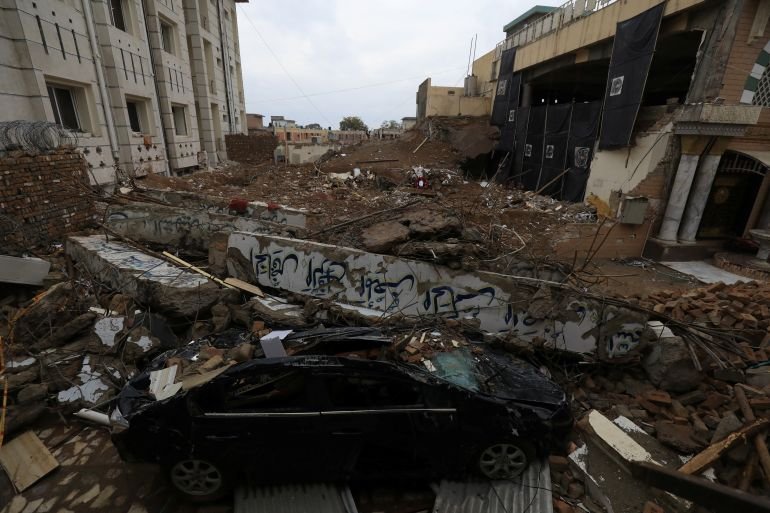 2023 02 27T041341Z 1777986366 RC2O7Z9GI1FB RTRMADP 3 PAKISTAN BLAST POLICE 1760256429