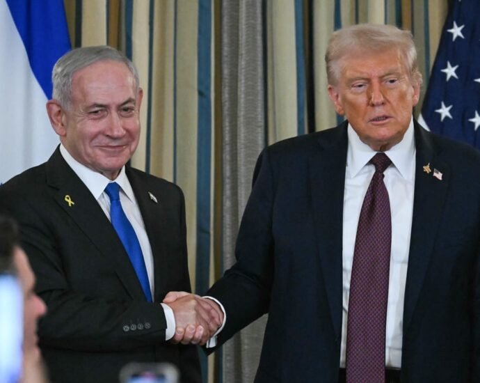 P6GKMLUPAVBZJHNOZNTEAWQXXM