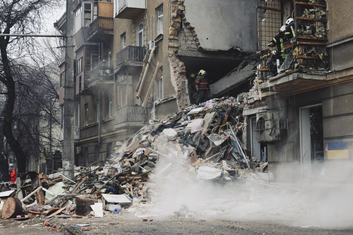 2L2HTL4HU5BX3DQFWNNBSTLSNU