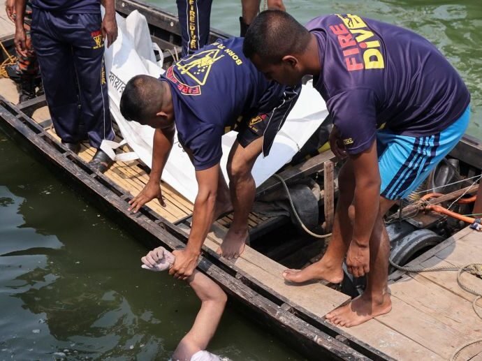 2026 03 26T081938Z 1813970183 RC24CKATMES0 RTRMADP 3 BANGLADESH ACCIDENT 1774516909
